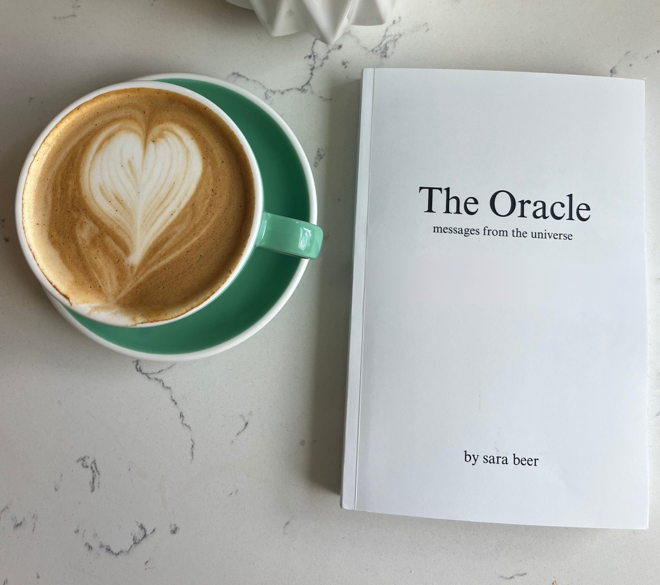 The Oracle: Messages From The Universe by Sara Beer